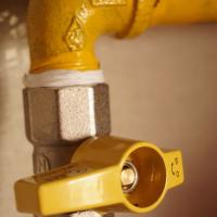 Pipe with yellow handle